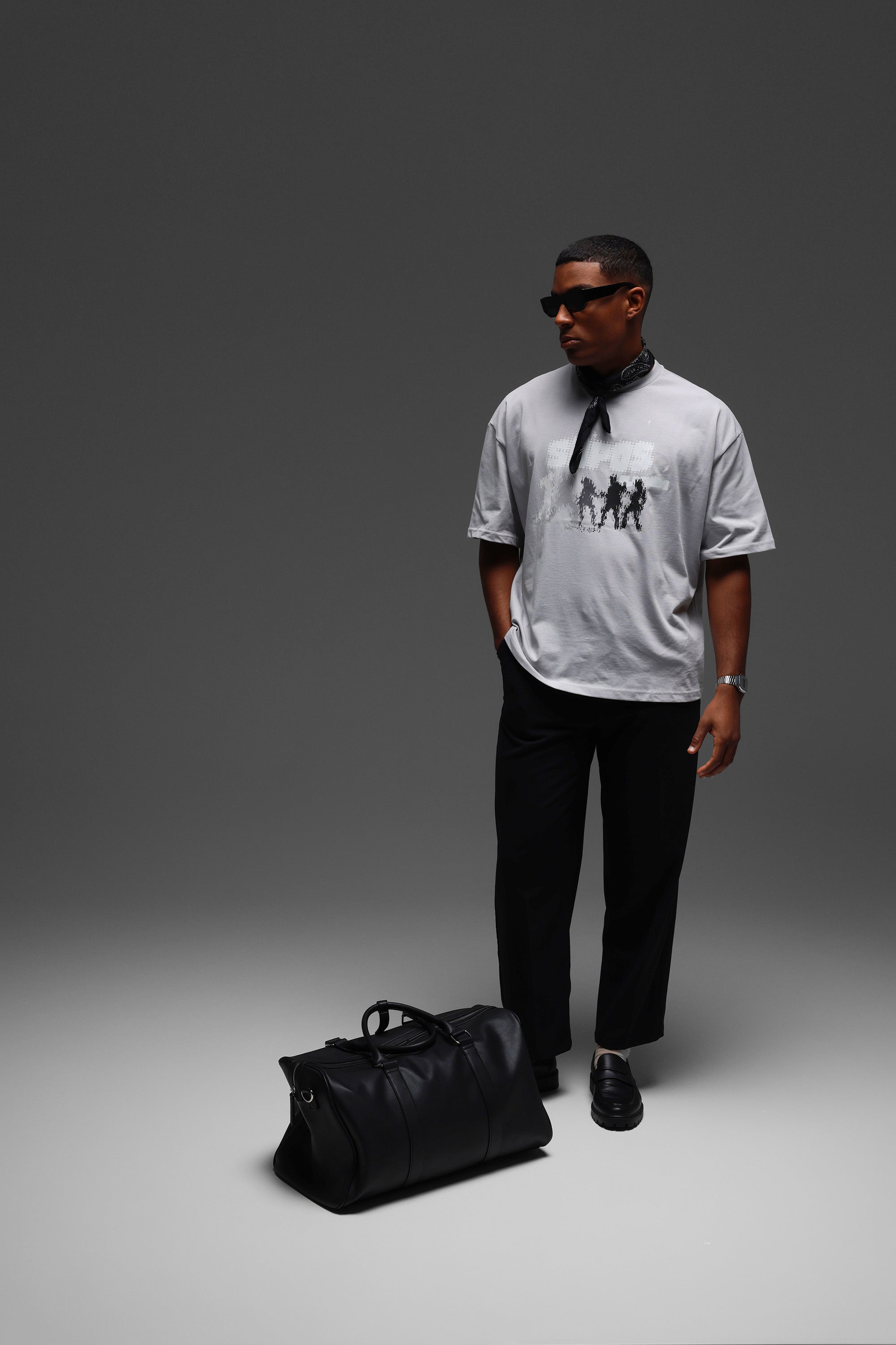 Sypos Evolving Dreams Nightlife T shirt fit schick