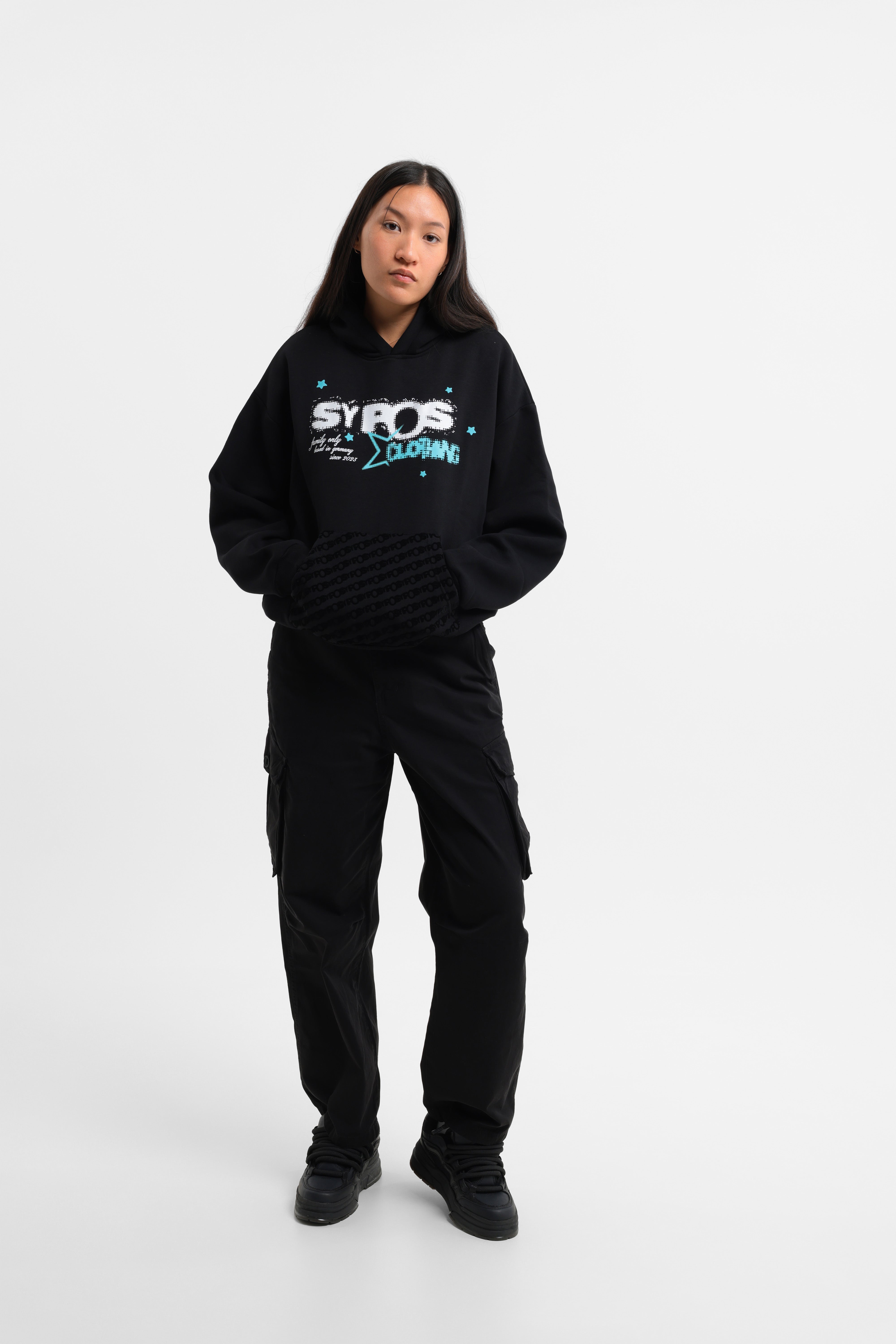 Sypos Look 3 Rising Stars black hoodie basic