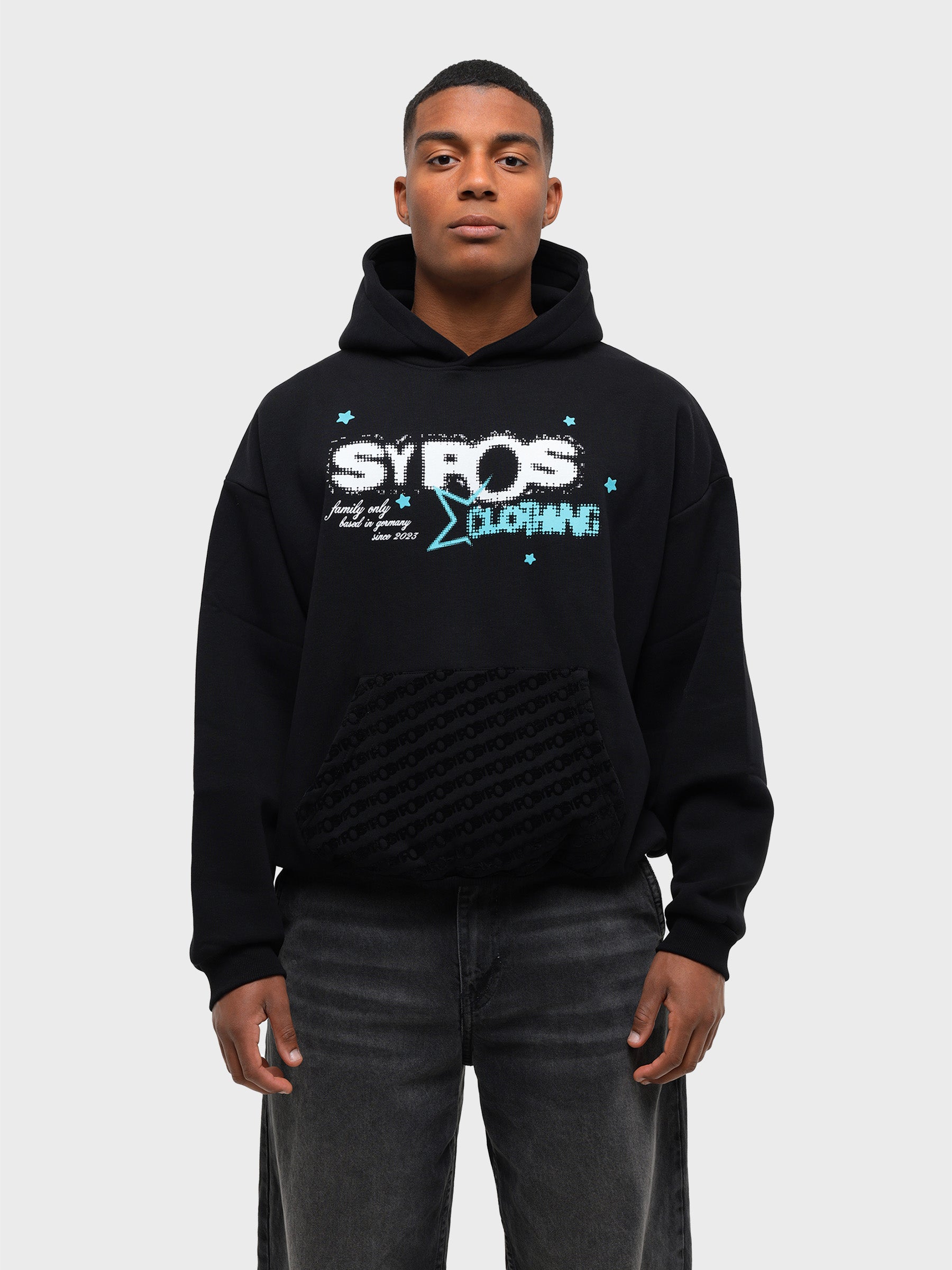 Sypos Rising Stars Hoodie schwarz model groß